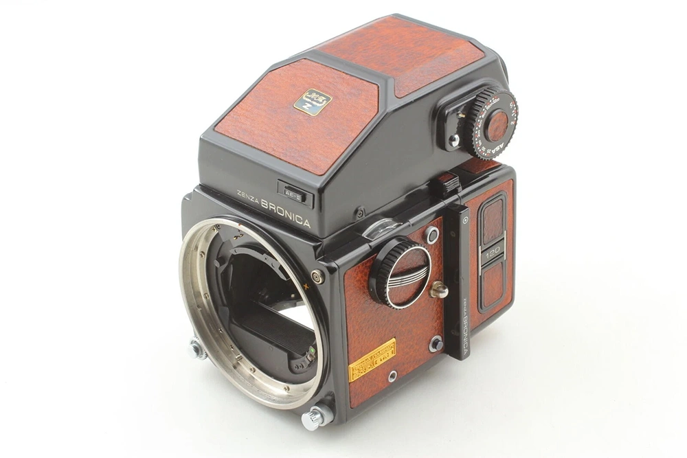 Bronica ETRS 20th Anniversary edition