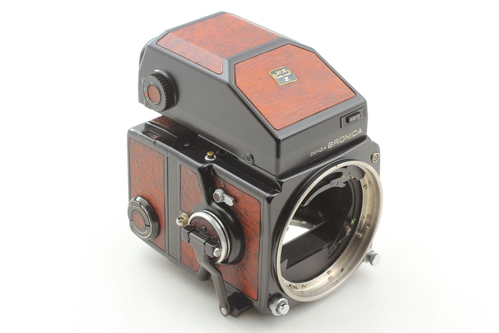 Bronica ETRS 20th Anniversary edition