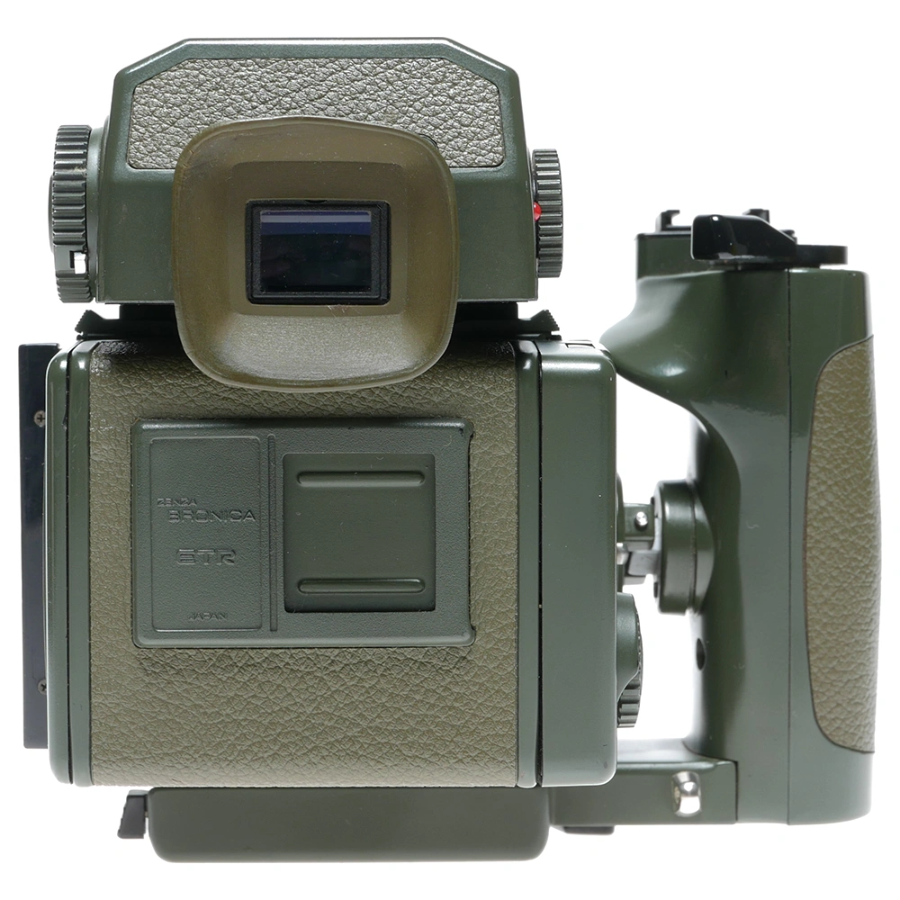 Bronica ETRS Mk-II Safari edition