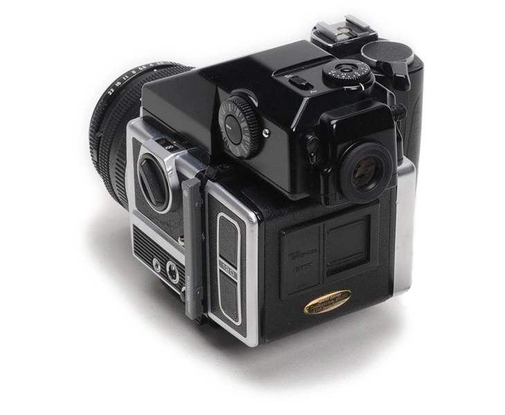 Bronica etrsi 300000th etr series camera